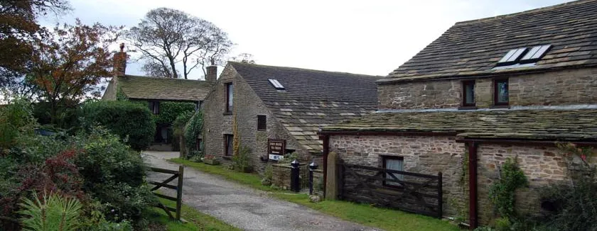 Common Farm Barn B & B — official feature image