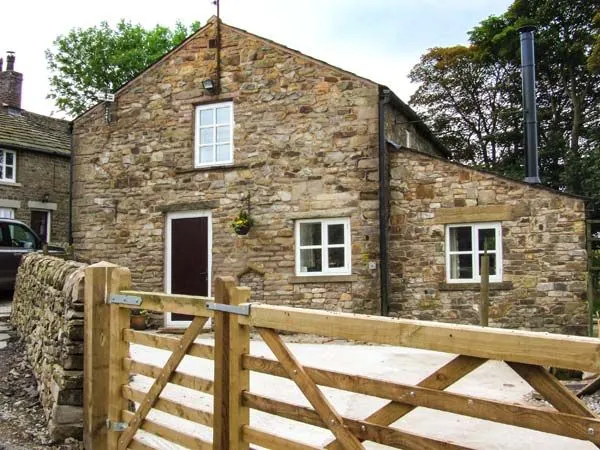 Golden Slack Cottage — official feature image